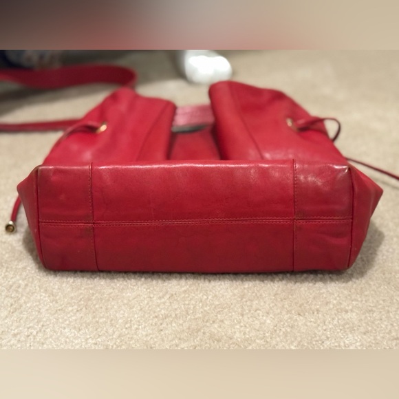 Vintage red leather bucket bag drawstring purse - Picture 14 of 17